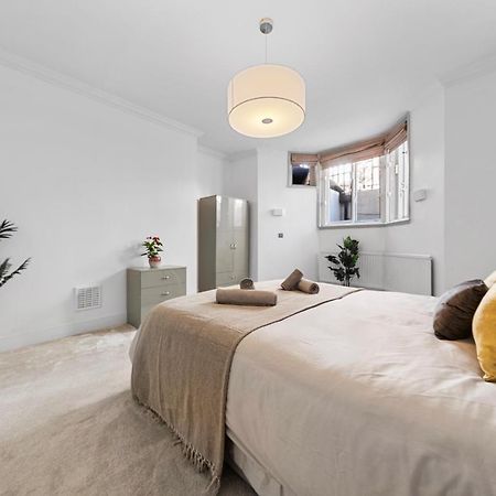 Harrods 2 Bed Lux Flat W/Patio Leilighet London Eksteriør bilde
