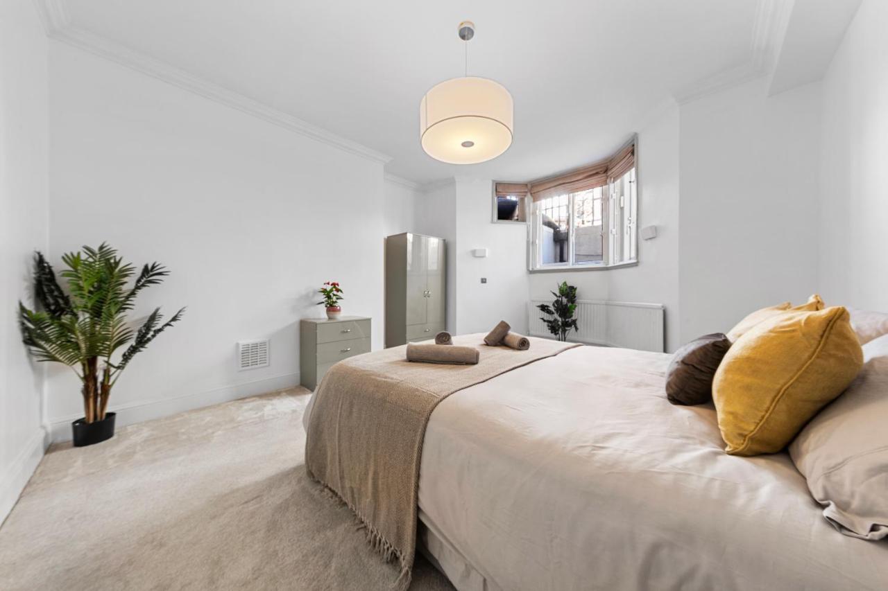 Harrods 2 Bed Lux Flat W/Patio Leilighet London Eksteriør bilde