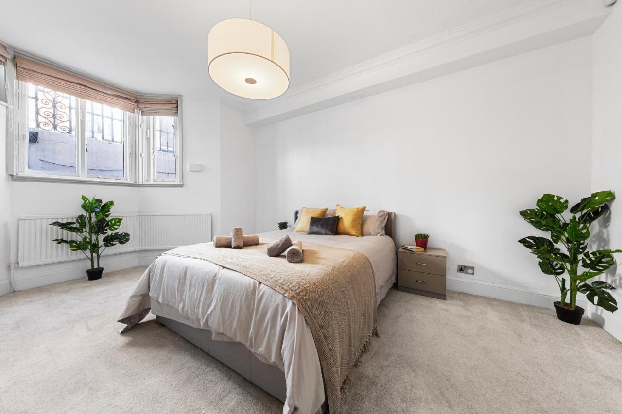 Harrods 2 Bed Lux Flat W/Patio Leilighet London Eksteriør bilde