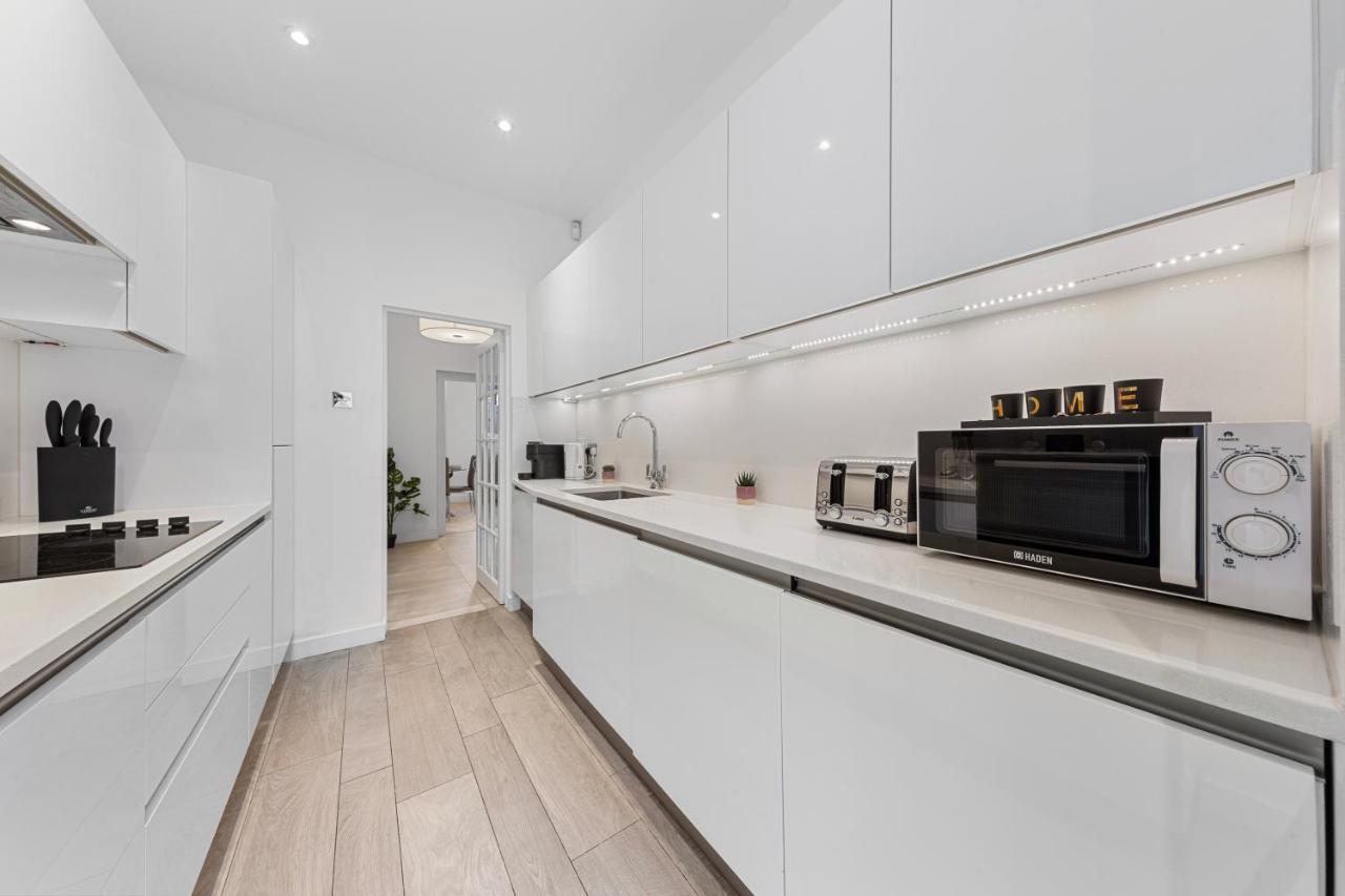 Harrods 2 Bed Lux Flat W/Patio Leilighet London Eksteriør bilde